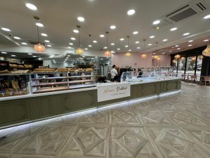 VITRINES SUR MESURE BOULANGERIE PATISSERIE CONCEPT VITRINE